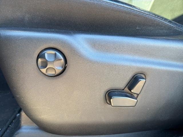 used 2021 Jeep Grand Cherokee car, priced at $21,639