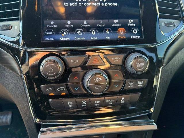 used 2021 Jeep Grand Cherokee car, priced at $21,639