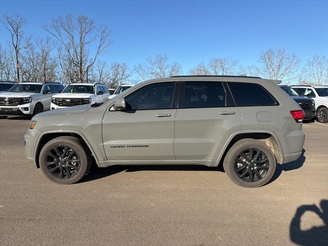 used 2021 Jeep Grand Cherokee car, priced at $21,639