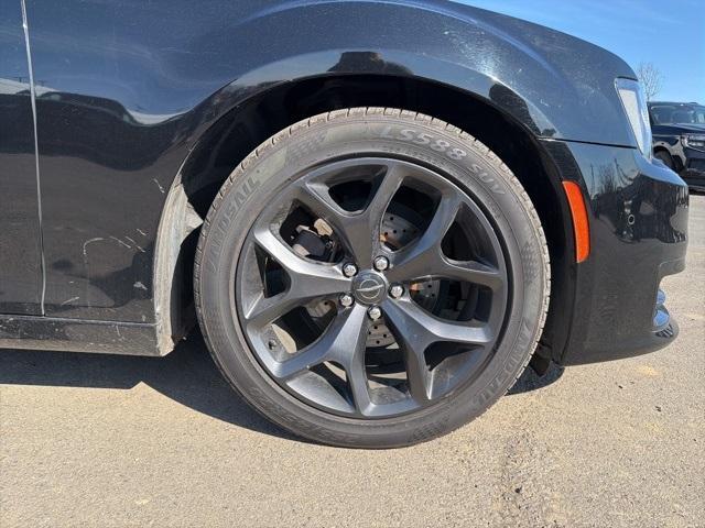 used 2021 Chrysler 300 car, priced at $18,809