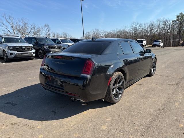 used 2021 Chrysler 300 car, priced at $18,809