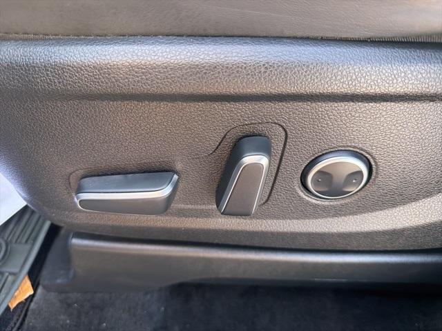 used 2025 Hyundai Palisade car, priced at $35,755