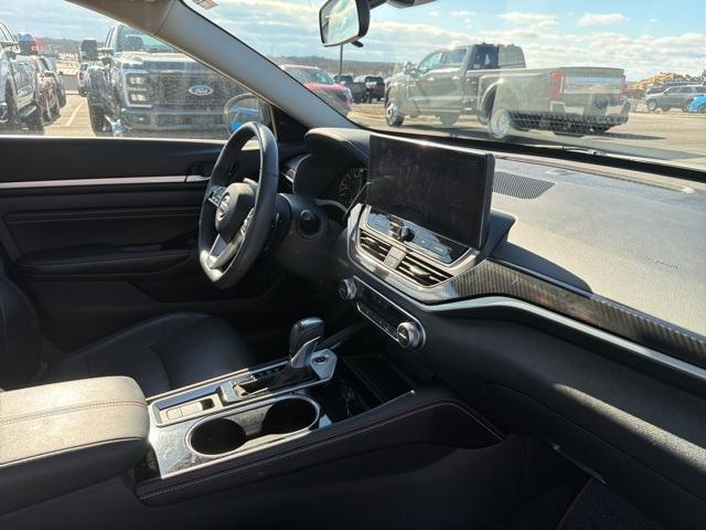 used 2023 Nissan Altima car, priced at $21,246