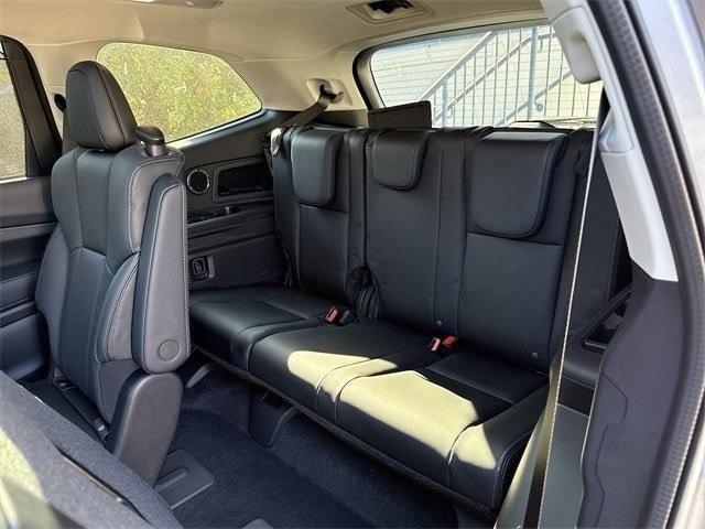 new 2025 Subaru Ascent car, priced at $50,448