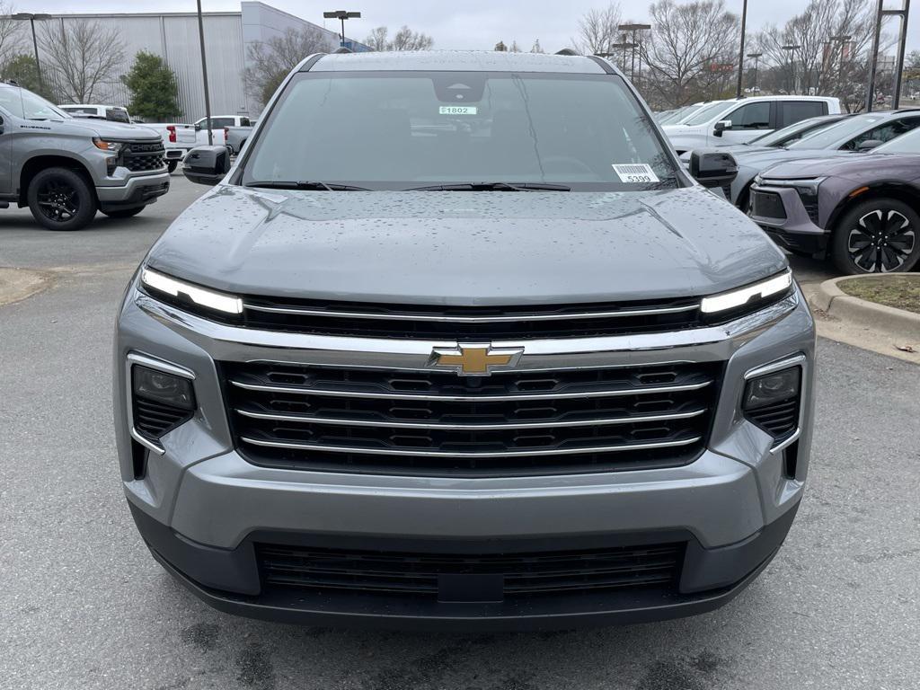 new 2026 Chevrolet Traverse car, priced at $40,490