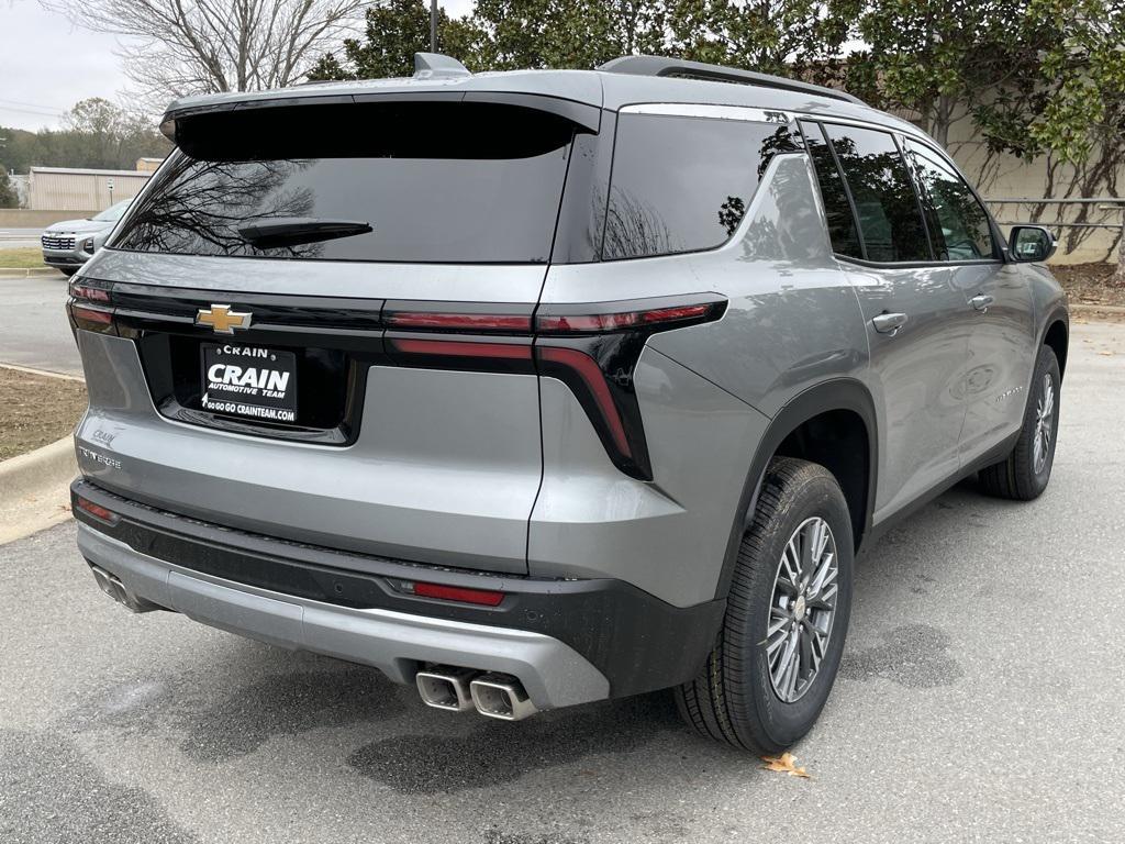 new 2026 Chevrolet Traverse car, priced at $40,490