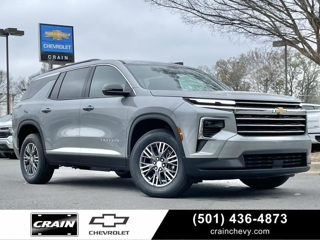 new 2026 Chevrolet Traverse car, priced at $40,490