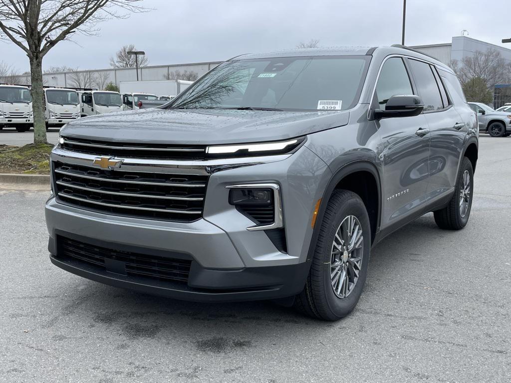 new 2026 Chevrolet Traverse car, priced at $40,490