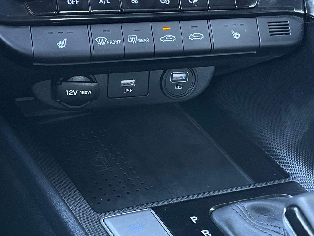 used 2022 Hyundai Elantra car, priced at $20,562