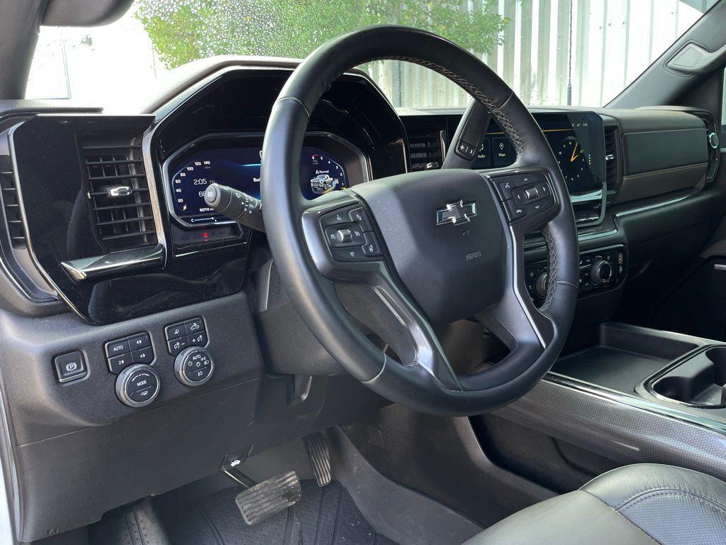 used 2024 Chevrolet Silverado 2500 car, priced at $57,115