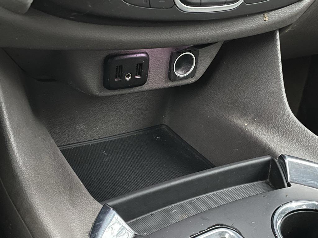 used 2019 Chevrolet Traverse car, priced at $17,787