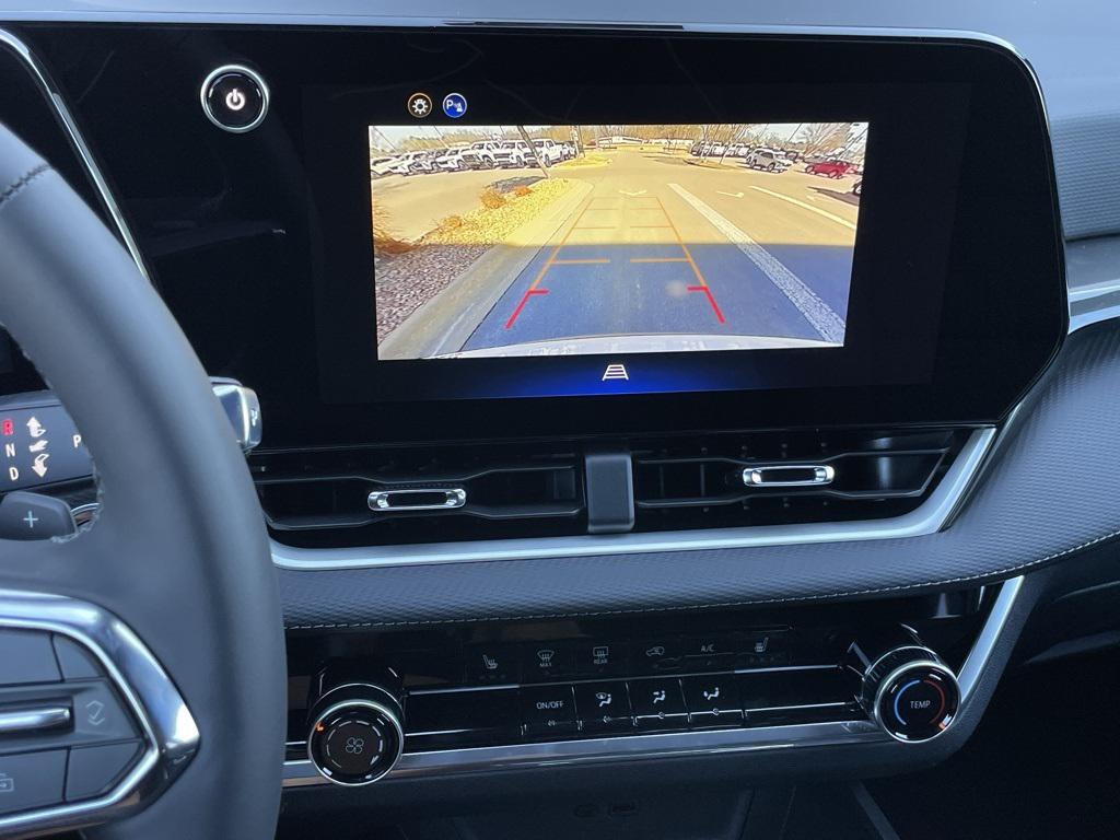 new 2026 Chevrolet Equinox car, priced at $28,490