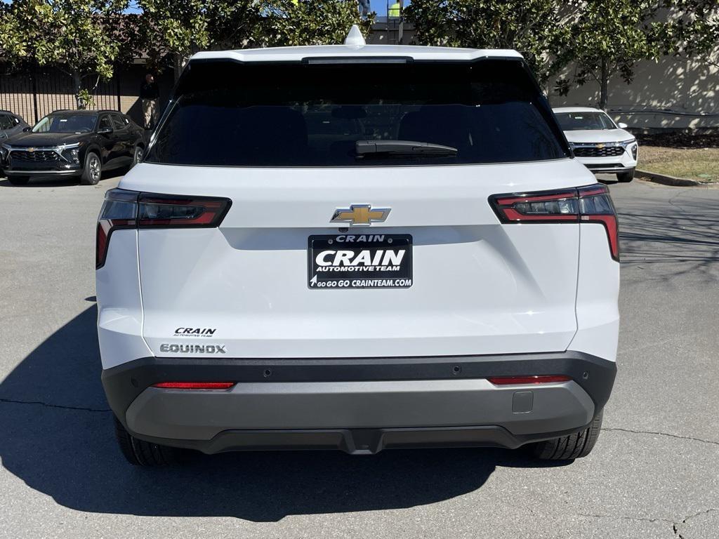 new 2026 Chevrolet Equinox car, priced at $28,490