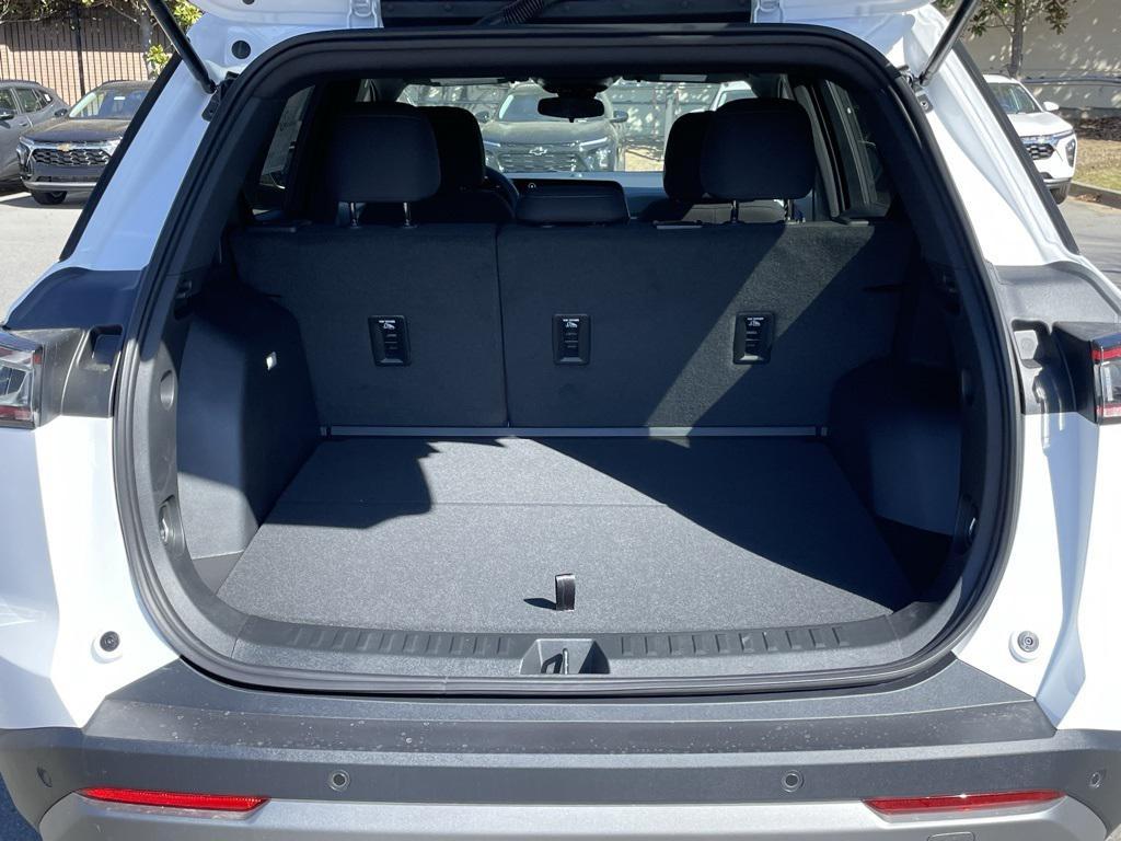 new 2026 Chevrolet Equinox car, priced at $28,490