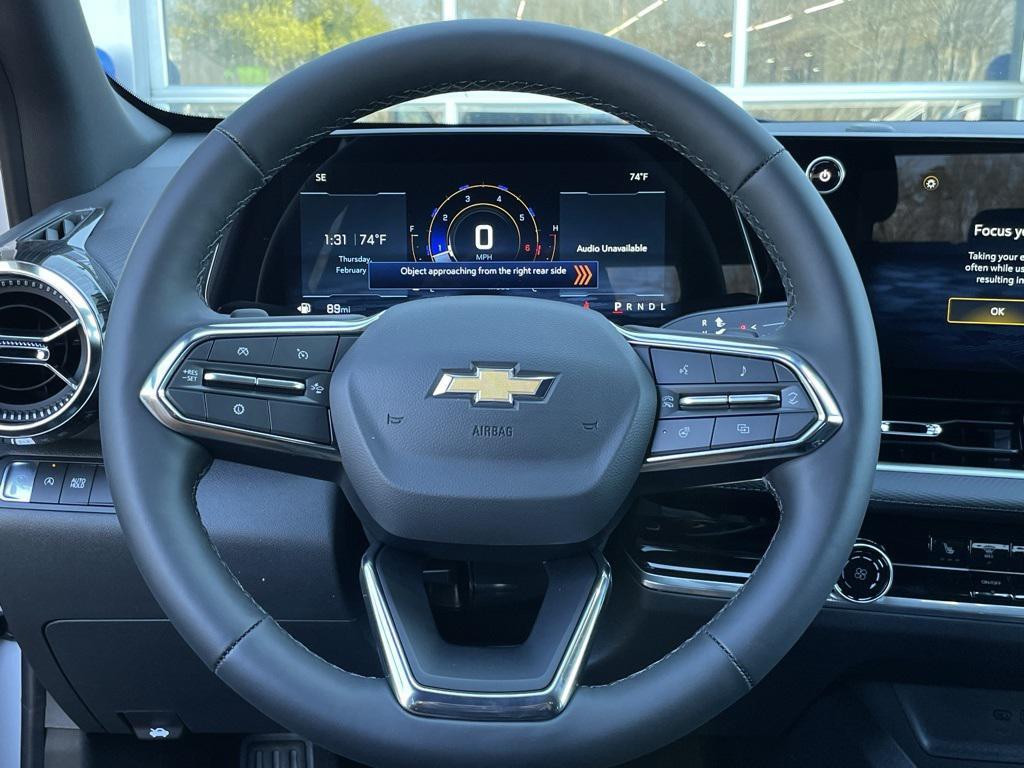 new 2026 Chevrolet Equinox car, priced at $28,490