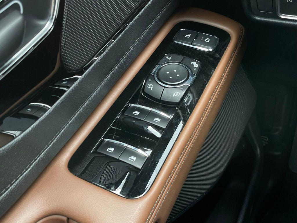 used 2023 Lincoln Aviator car, priced at $47,497