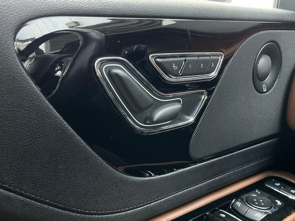 used 2023 Lincoln Aviator car, priced at $47,497