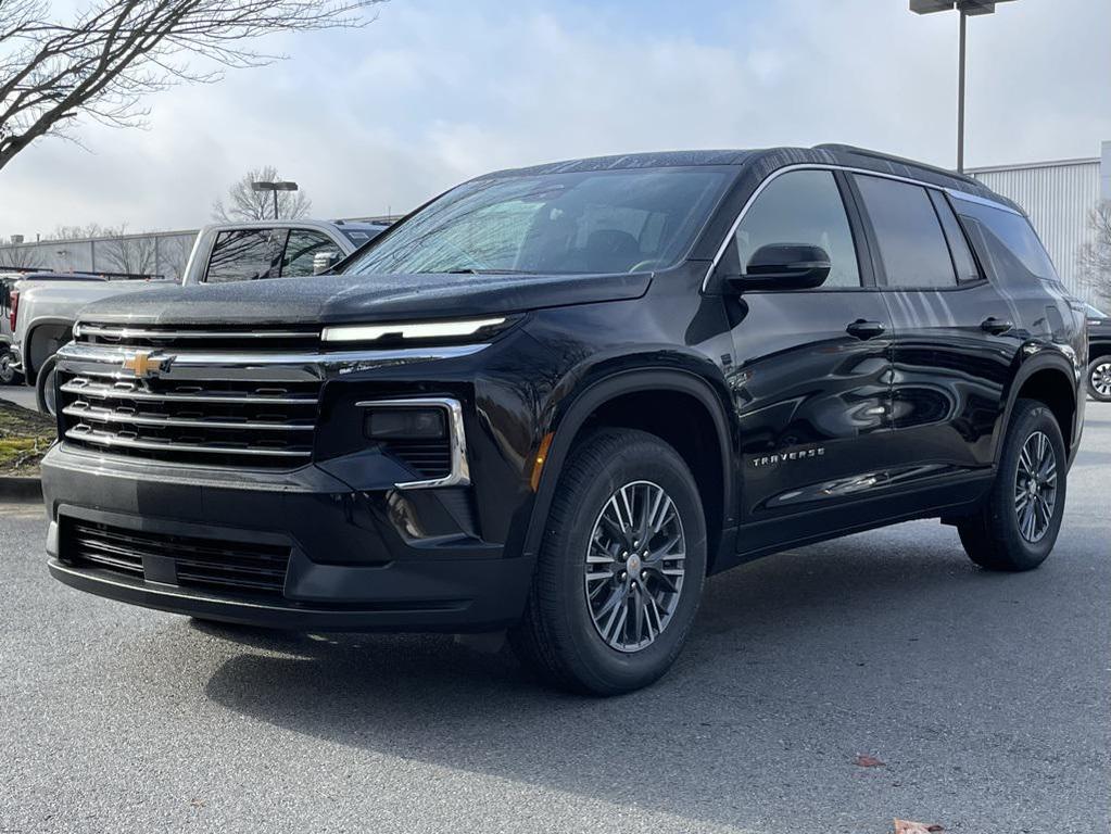 new 2026 Chevrolet Traverse car, priced at $40,990