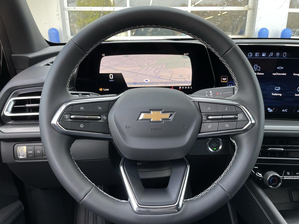 new 2026 Chevrolet Traverse car, priced at $40,990