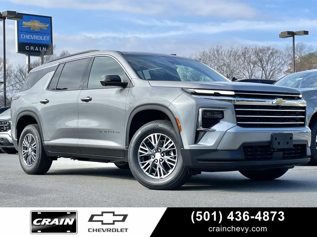 new 2026 Chevrolet Traverse car, priced at $43,490