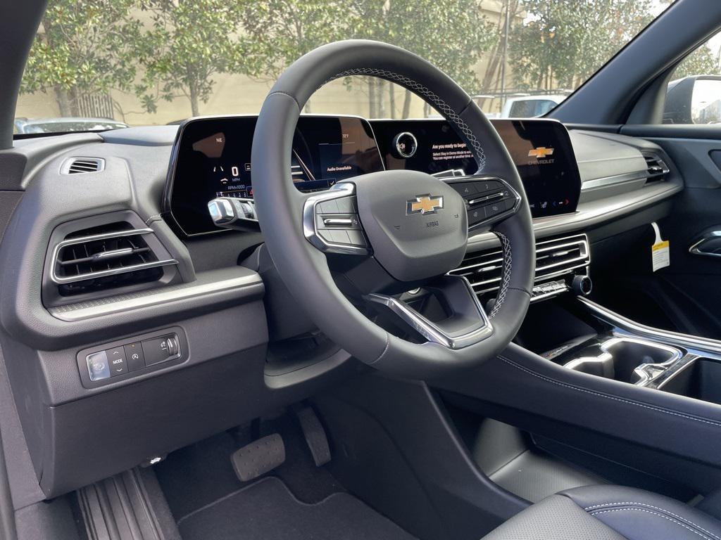 new 2026 Chevrolet Traverse car, priced at $43,490
