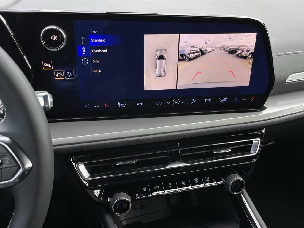 new 2026 Chevrolet Traverse car, priced at $43,490