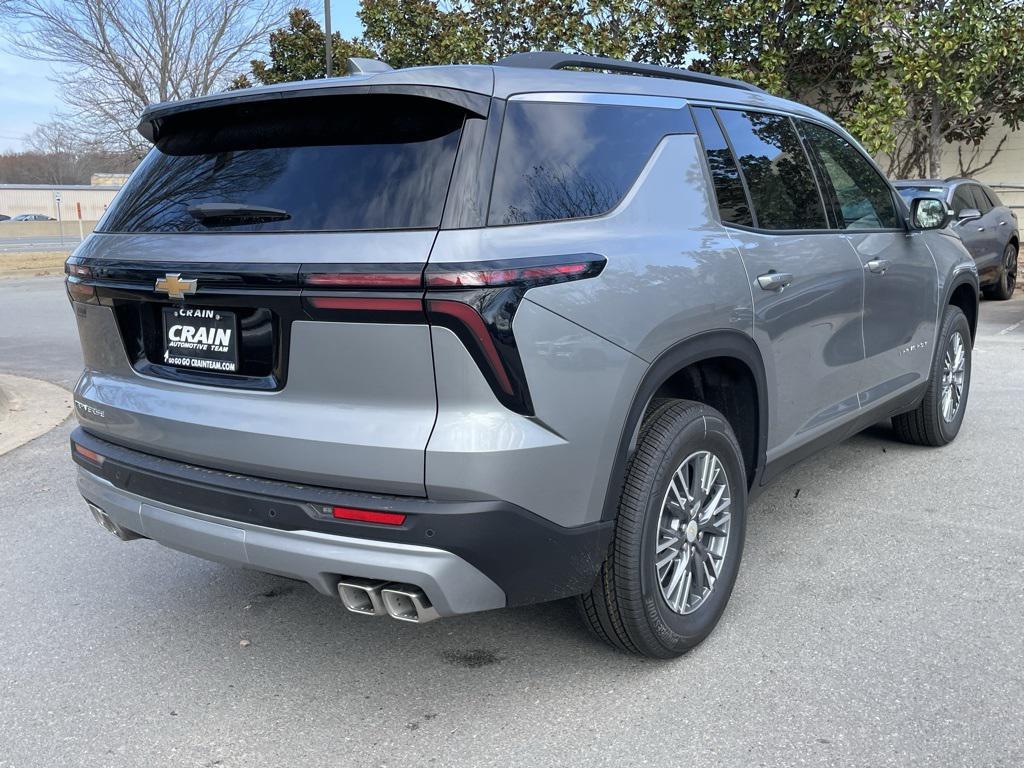 new 2026 Chevrolet Traverse car, priced at $43,490