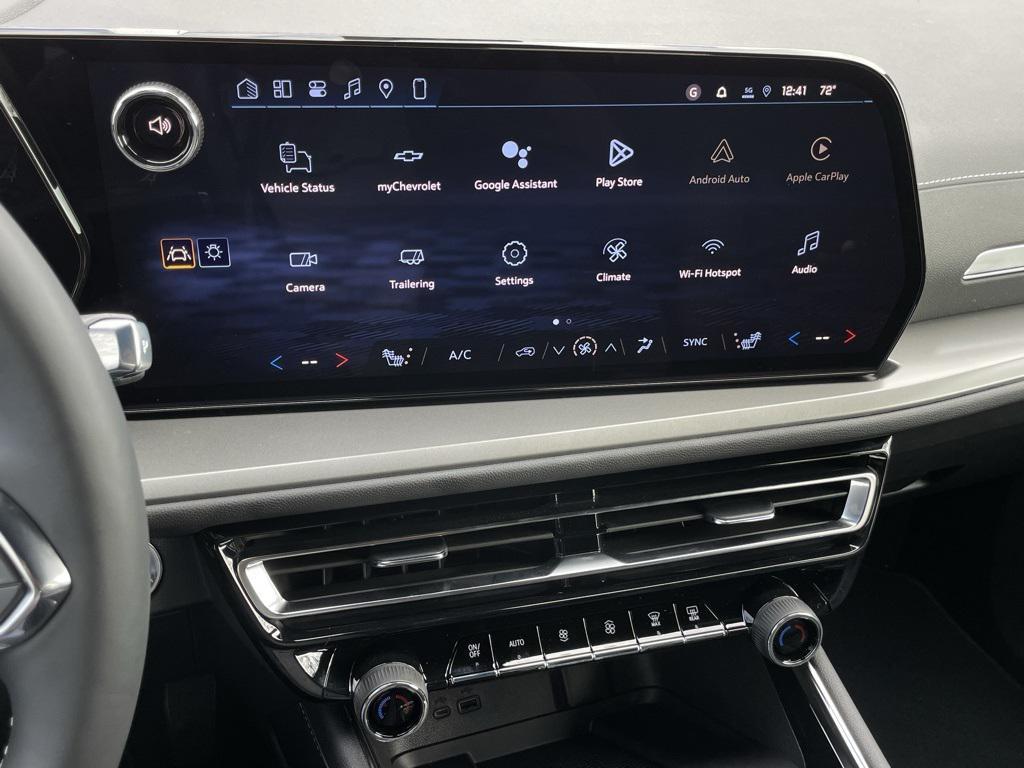 new 2026 Chevrolet Traverse car, priced at $43,490