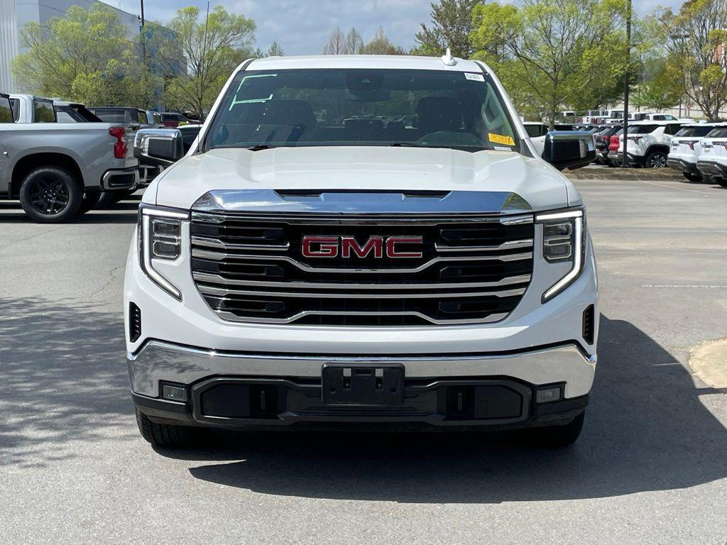 used 2025 GMC Sierra 1500 car, priced at $43,128