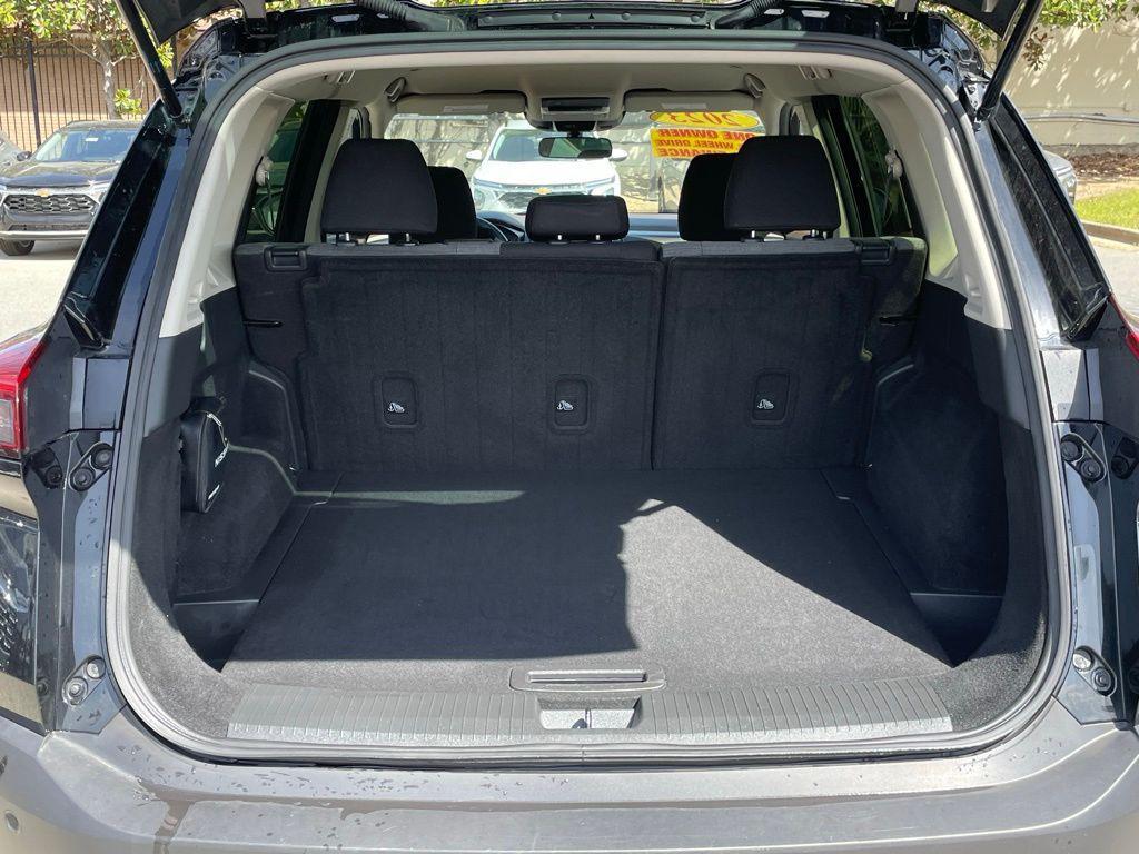 used 2023 Nissan Rogue car, priced at $21,282