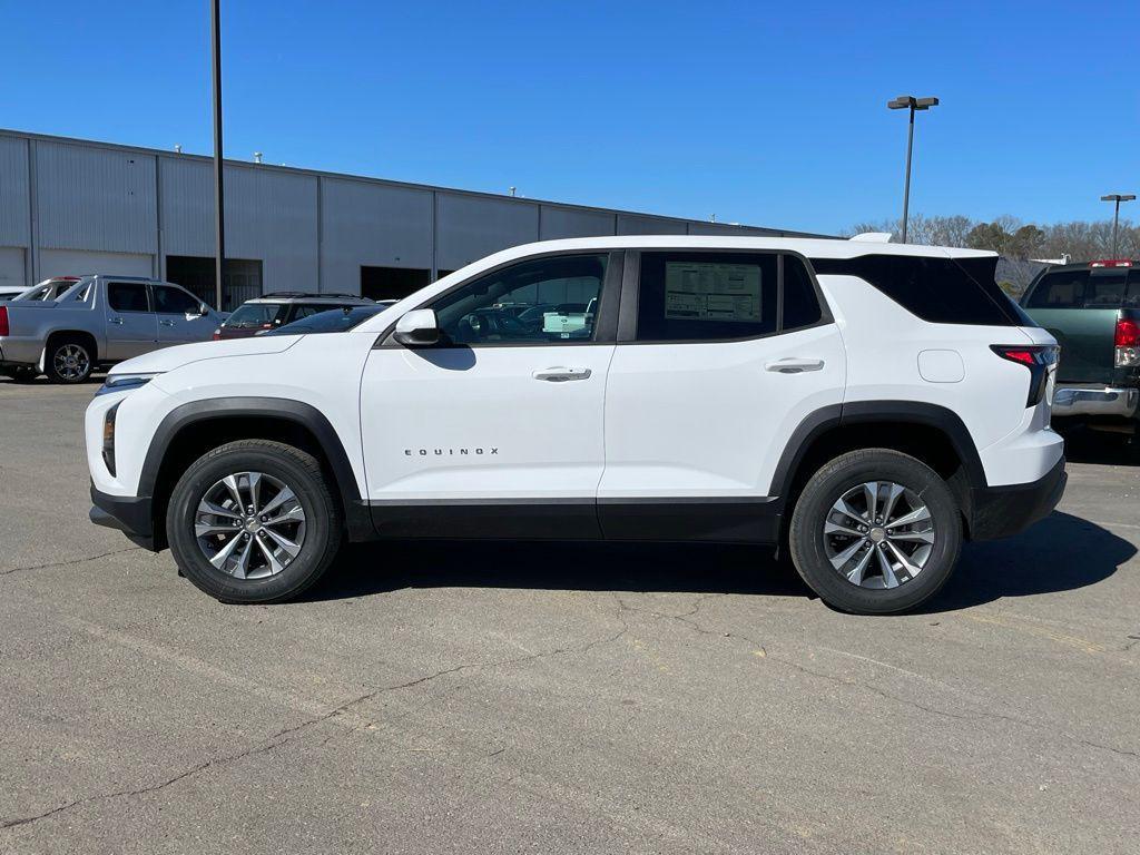 new 2026 Chevrolet Equinox car, priced at $27,490