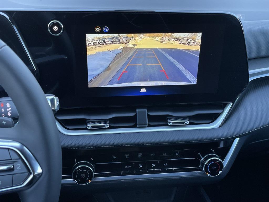 new 2026 Chevrolet Equinox car, priced at $28,490