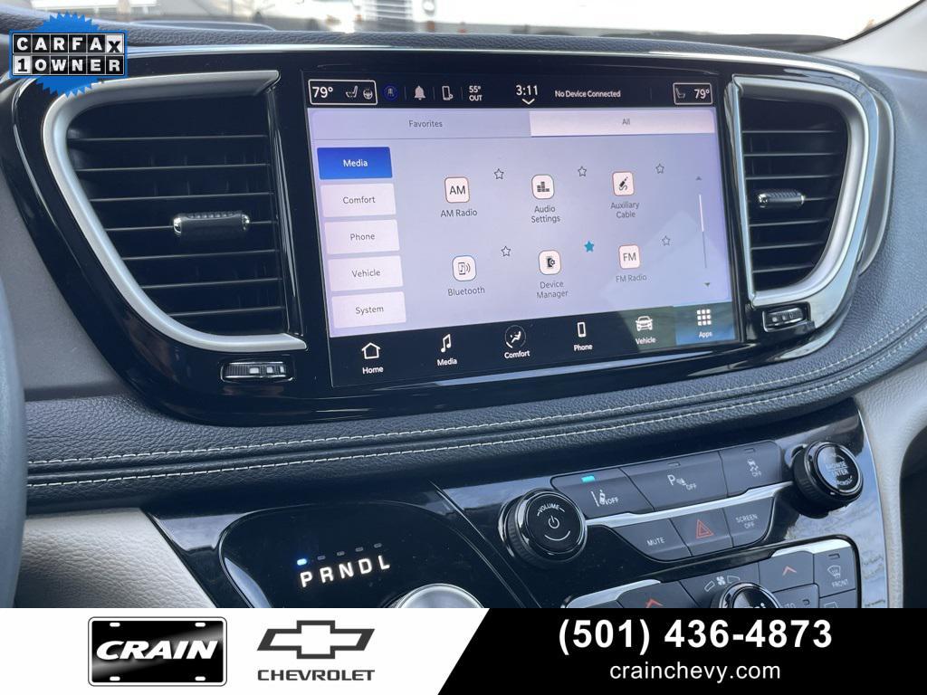 used 2023 Chrysler Pacifica Hybrid car, priced at $21,399