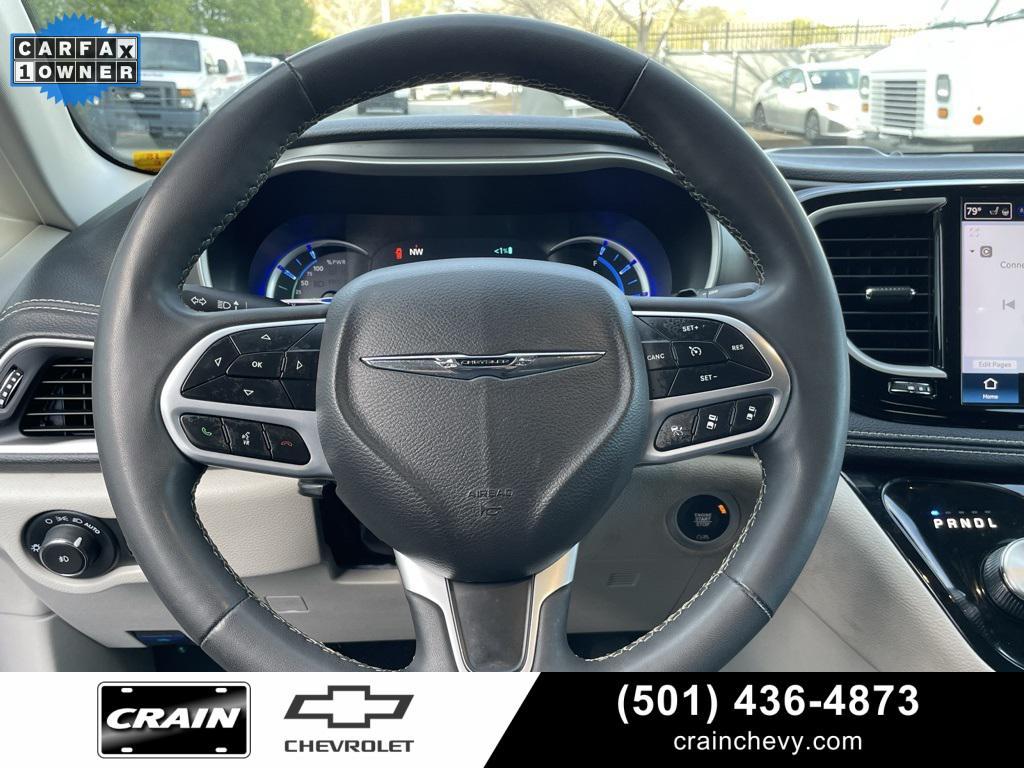 used 2023 Chrysler Pacifica Hybrid car, priced at $21,399