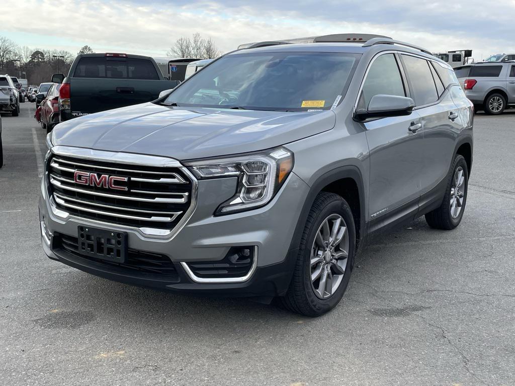 used 2024 GMC Terrain car, priced at $25,000