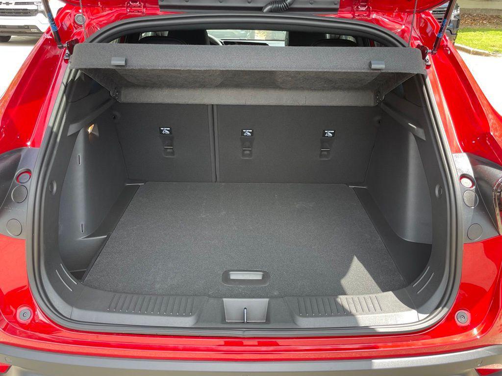 new 2026 Chevrolet Trax car, priced at $27,319