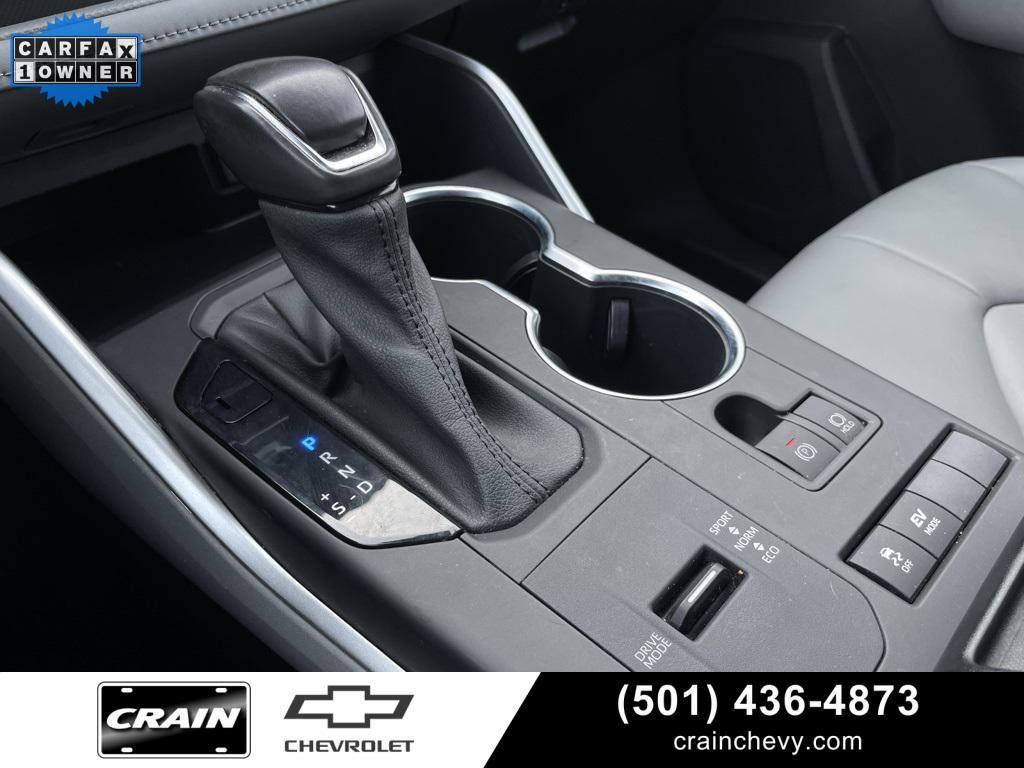 used 2021 Toyota Highlander Hybrid car, priced at $33,508