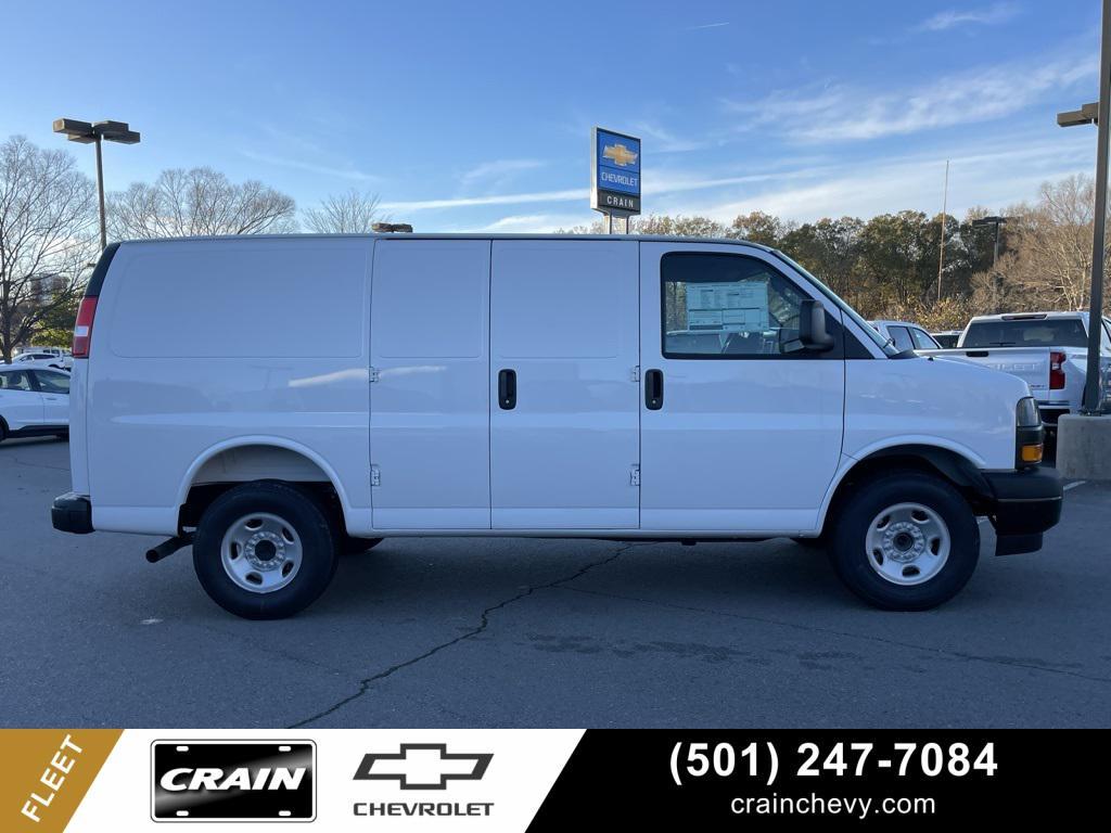 new 2025 Chevrolet Express 2500 car, priced at $42,500