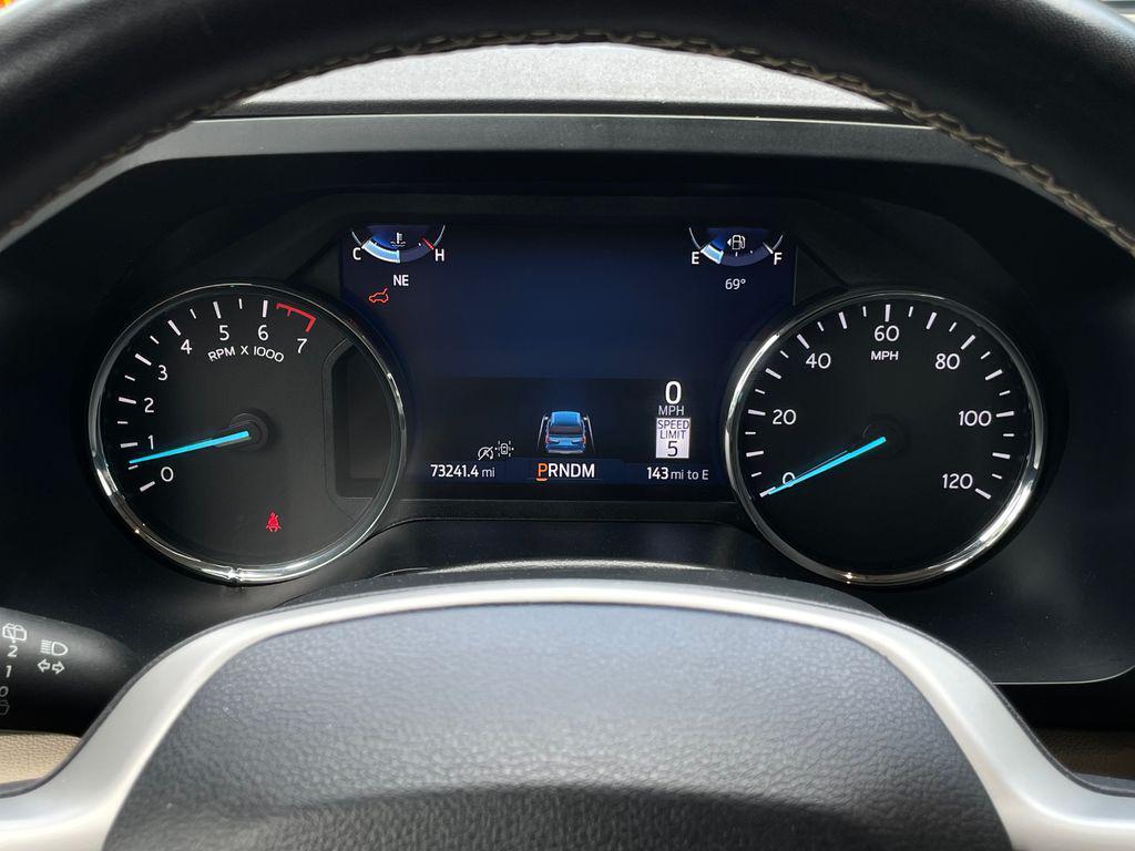 used 2024 Ford Expedition car, priced at $40,587
