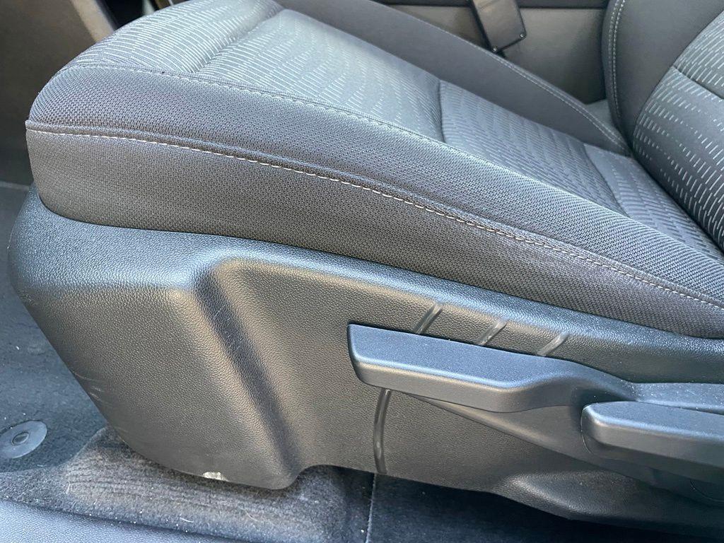 used 2025 Chevrolet Equinox car, priced at $26,333