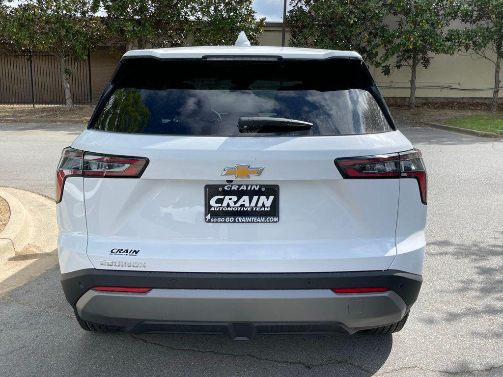new 2026 Chevrolet Equinox car, priced at $28,490
