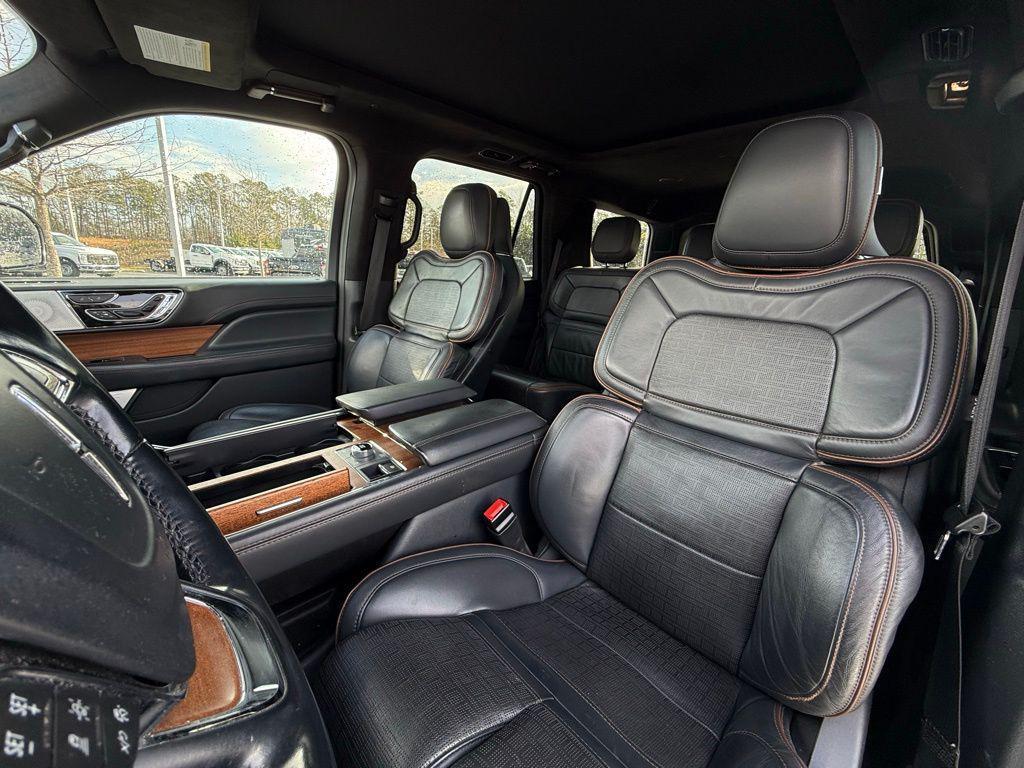 used 2022 Lincoln Navigator car, priced at $52,826