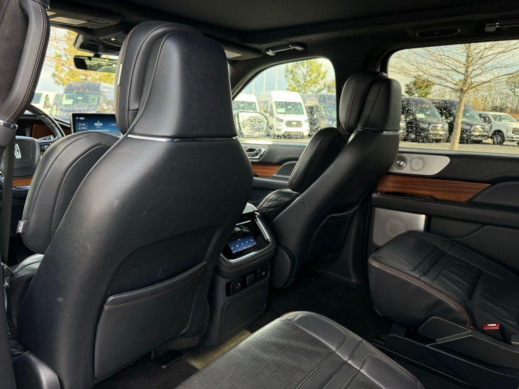 used 2022 Lincoln Navigator car, priced at $52,826