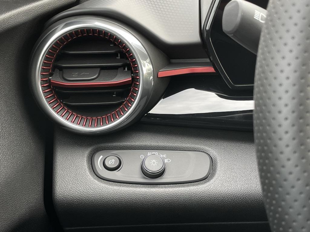 new 2026 Chevrolet Traverse car, priced at $42,835