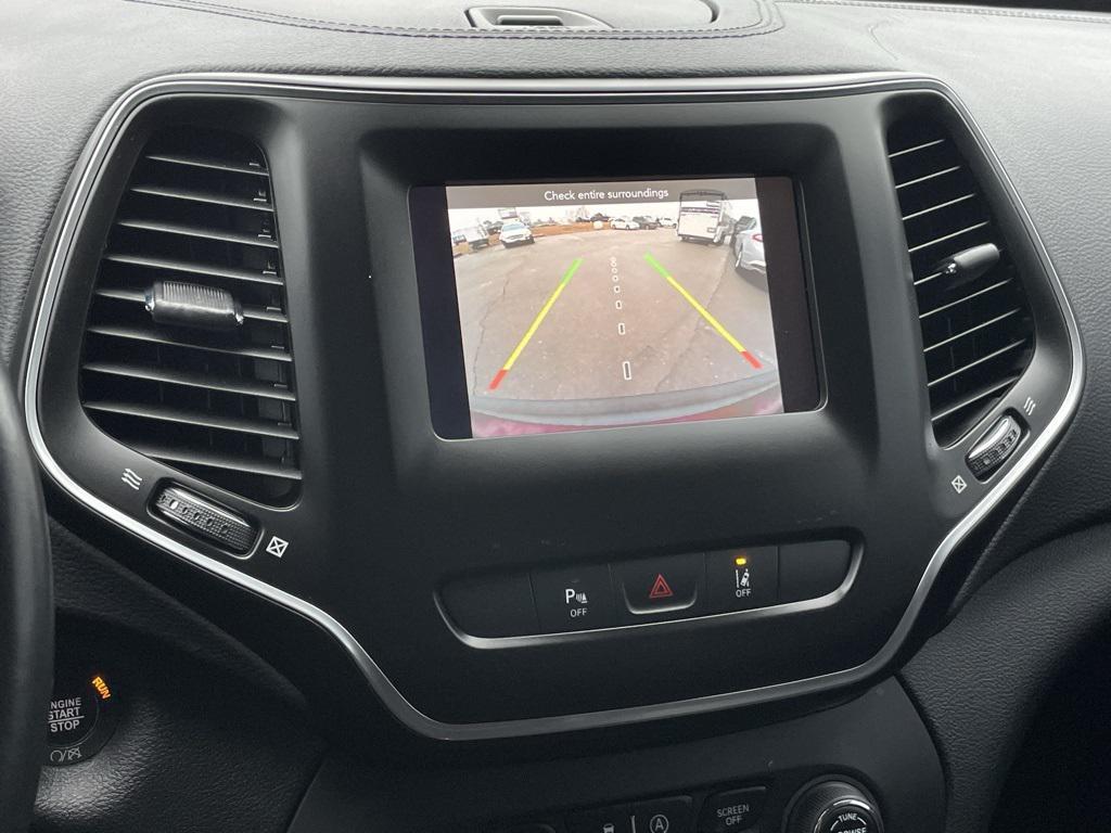 used 2021 Jeep Cherokee car, priced at $19,499