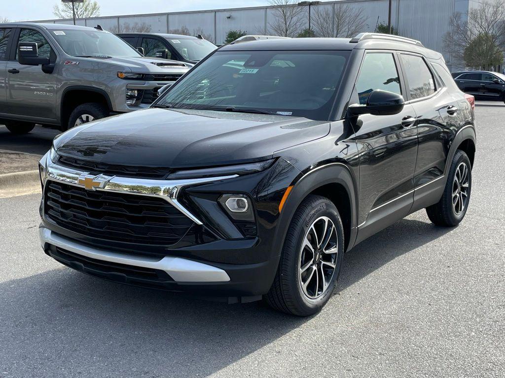 new 2026 Chevrolet TrailBlazer car, priced at $24,490