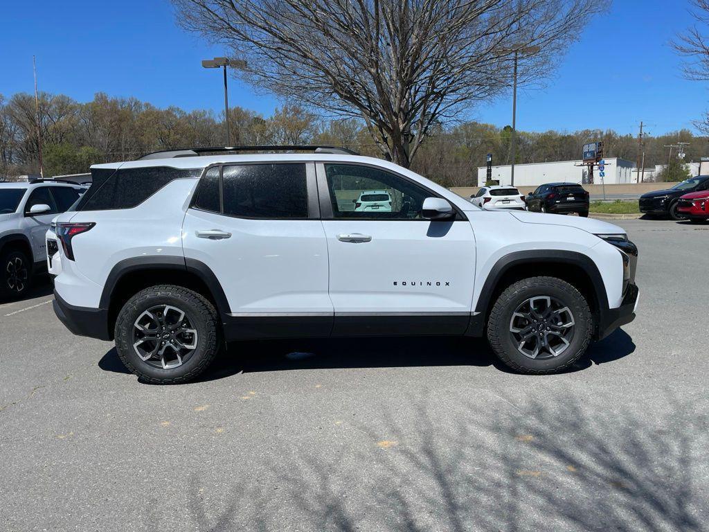 new 2026 Chevrolet Equinox car, priced at $33,790