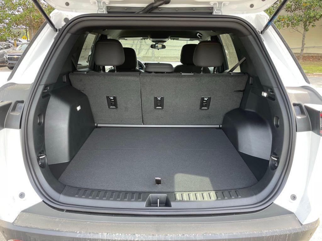 new 2026 Chevrolet Equinox car, priced at $28,790