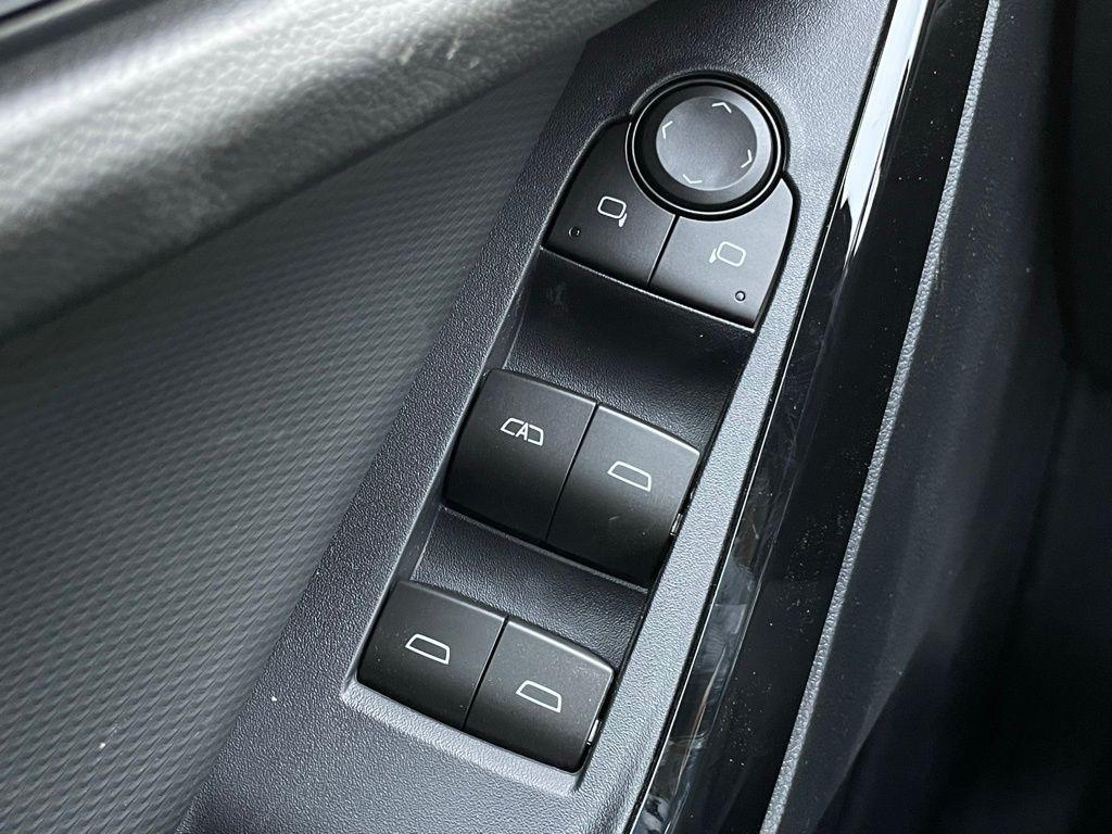 new 2026 Chevrolet Equinox car, priced at $28,790