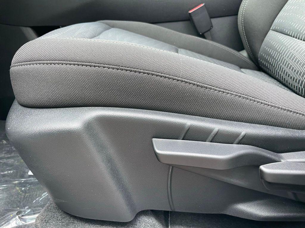 new 2026 Chevrolet Equinox car, priced at $28,790